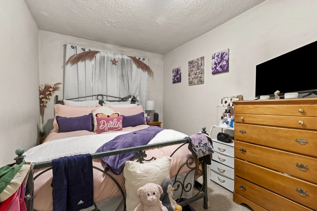 218 Middlesex Ave, Medford