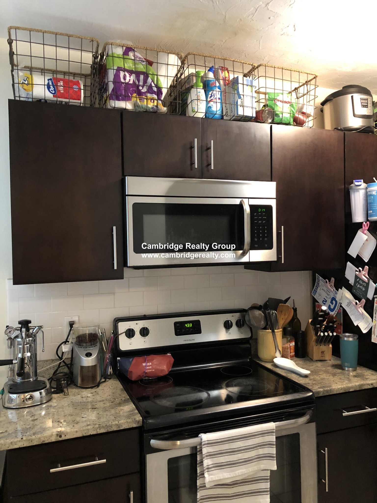 41 Crescent St, Medford Street / The Neck