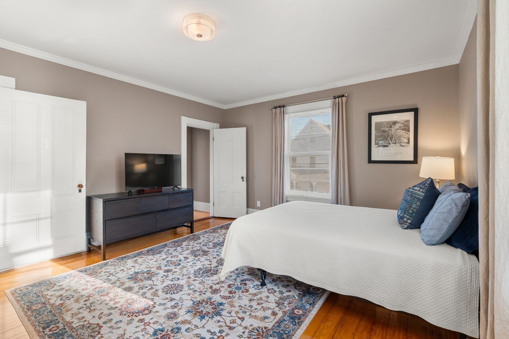 18 Wyman St, East Arlington