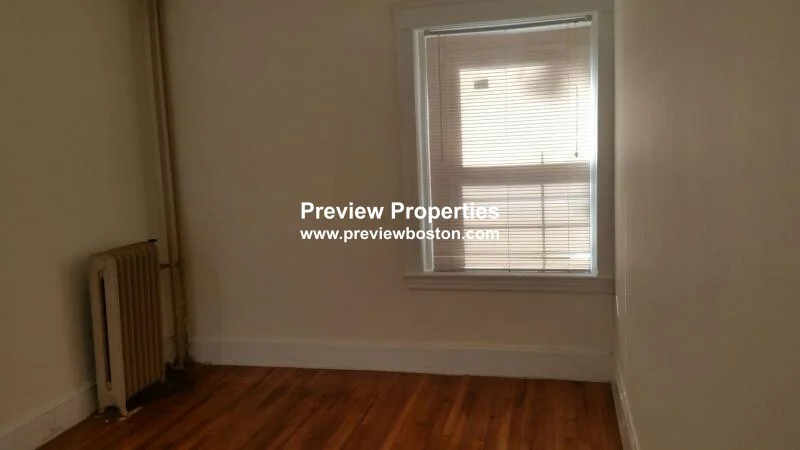 1615 Commonwealth Ave, Brighton