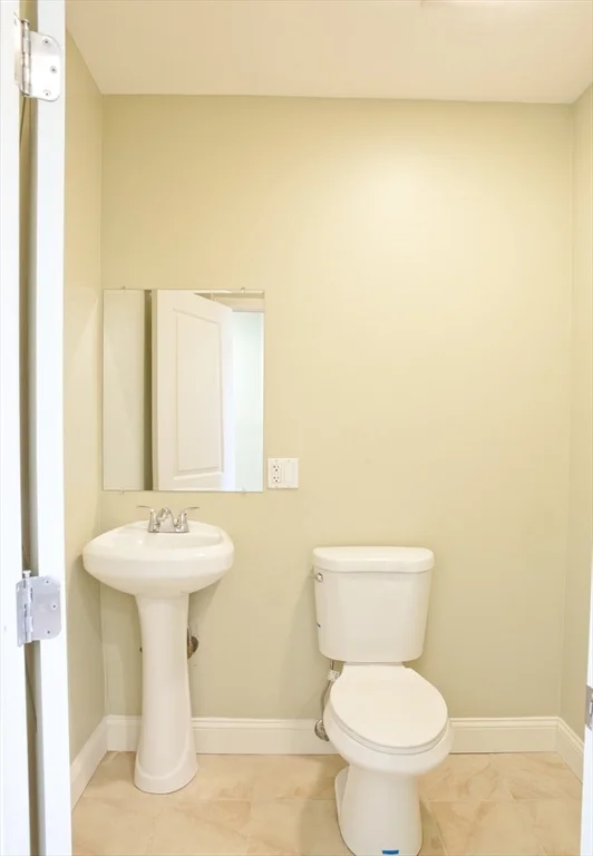 4 Kearsarge, Roxbury