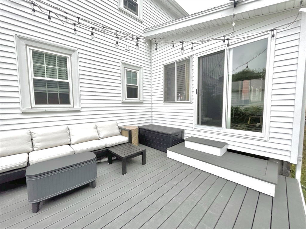 41 Burrwood Rd, West Roxbury