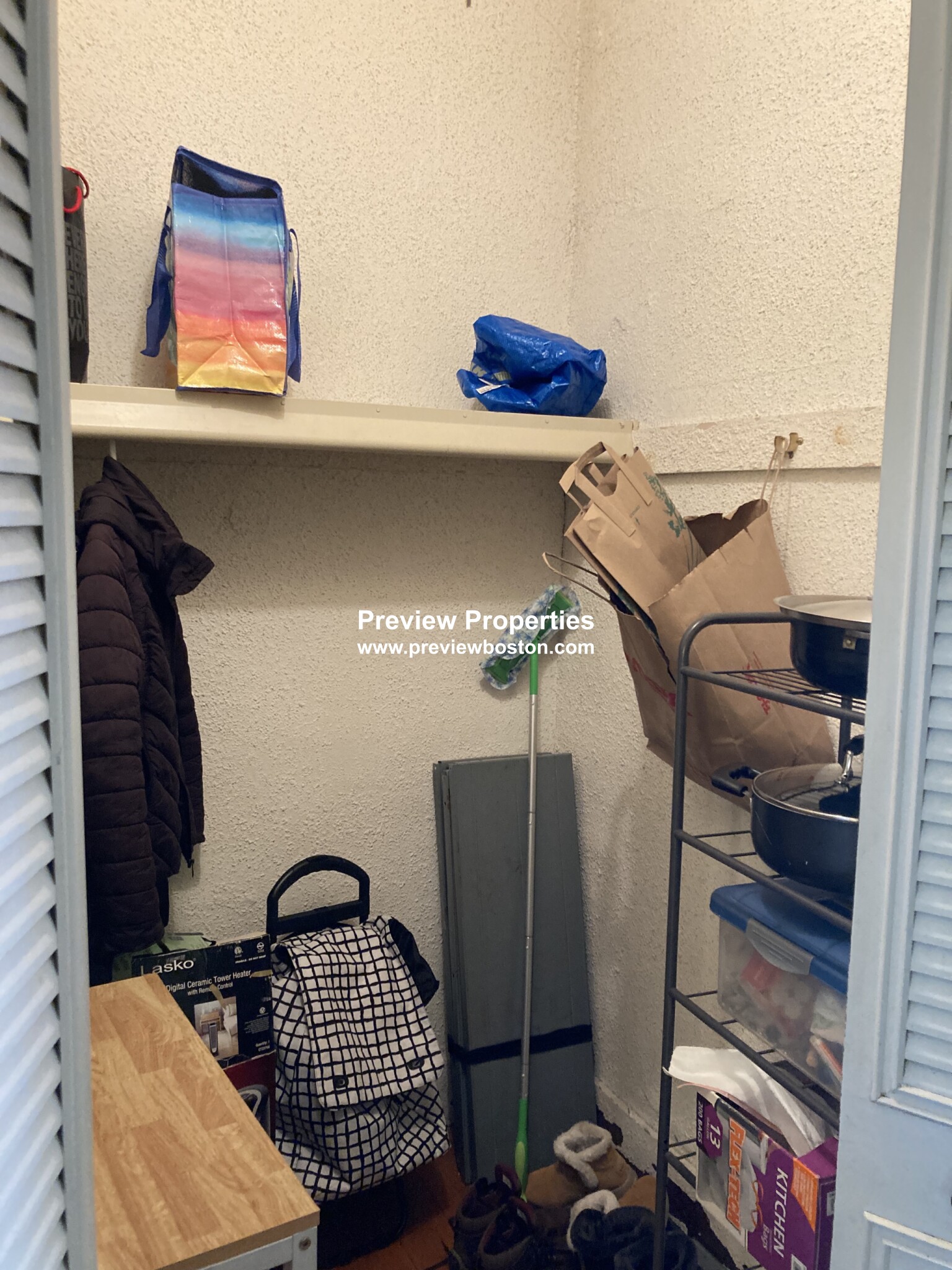 1734 Commonwealth Ave, Brighton