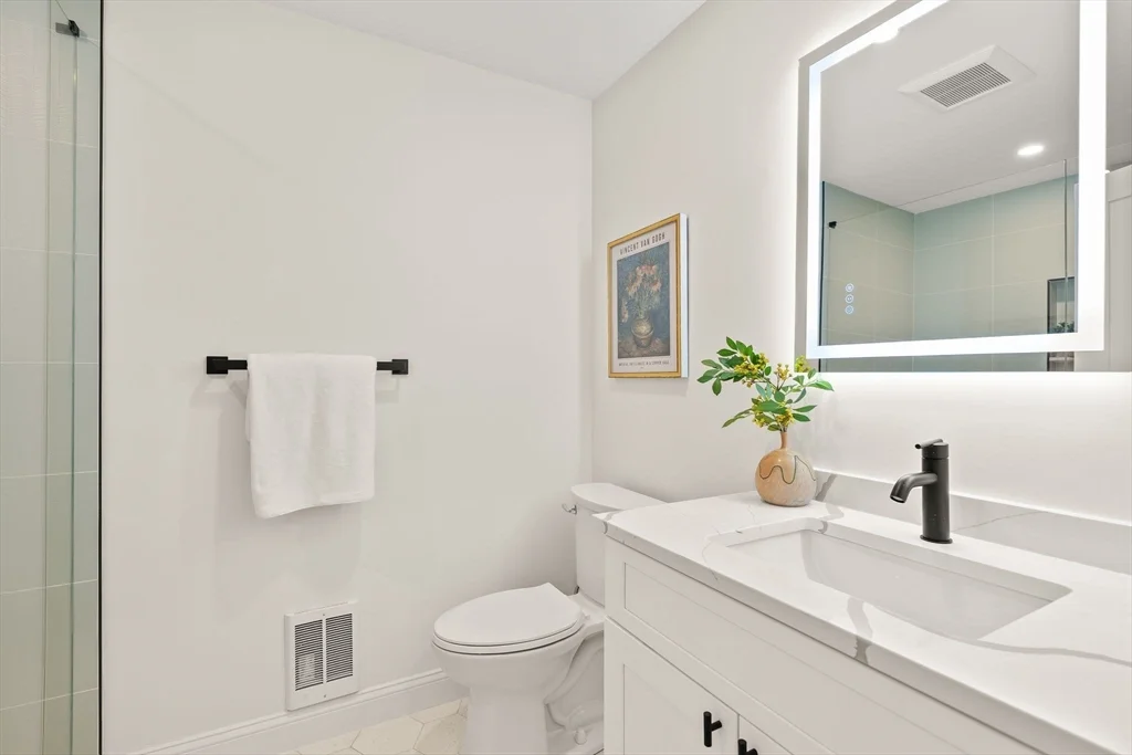 27 Shepard, Brighton