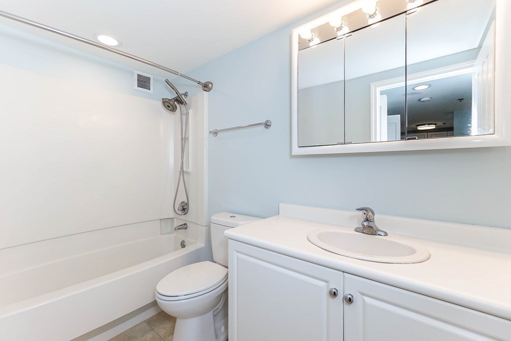 8-12 Museum Way, East Cambridge