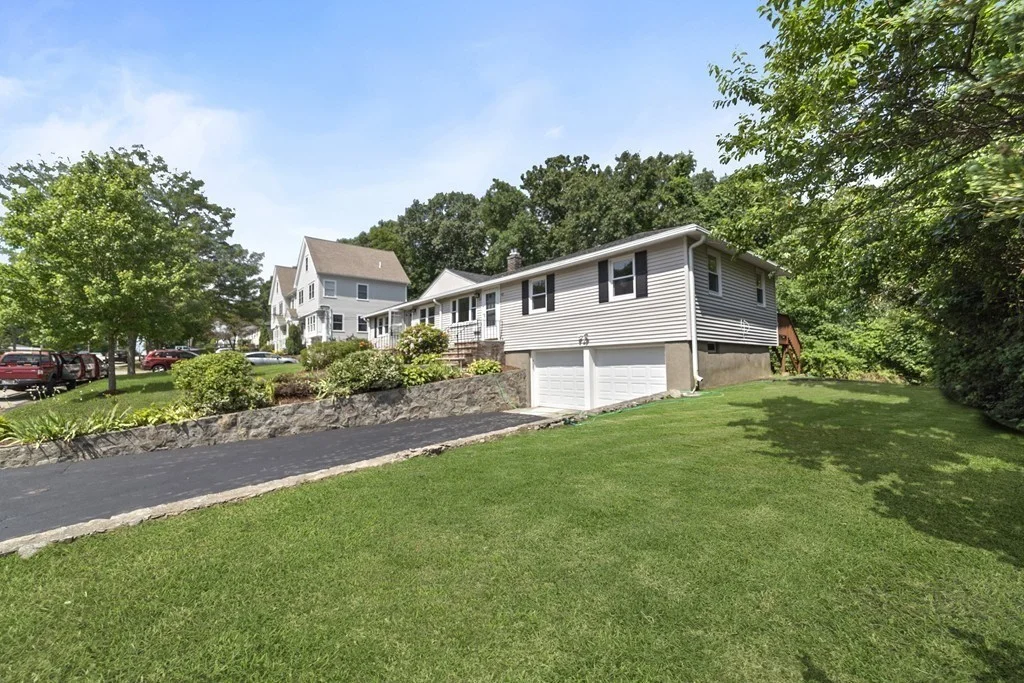 43 Fottler Rd, Hingham