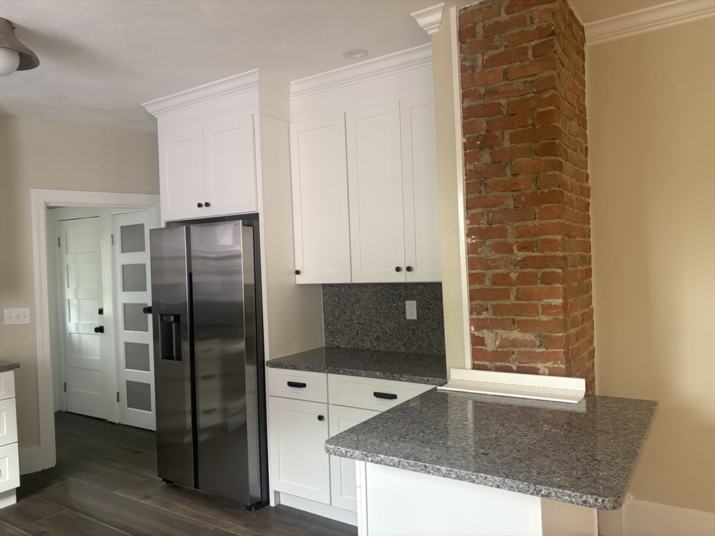 14 Fairview St, Roslindale