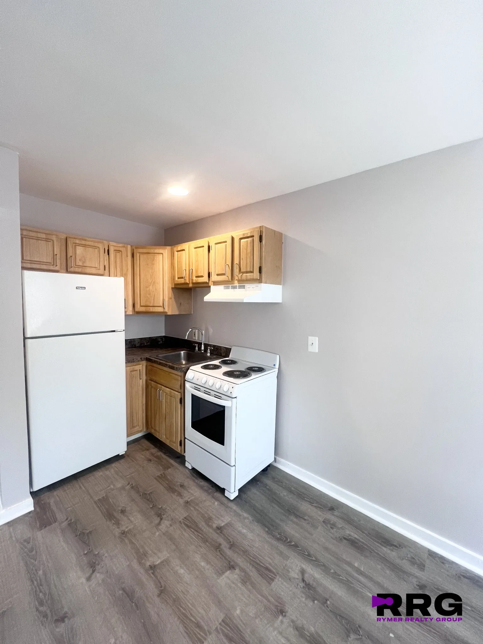3 Sunderland St, Roxbury