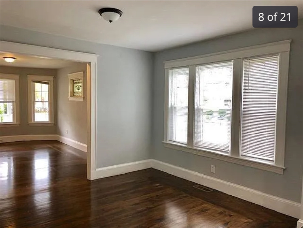 44 Pearl St, Newton