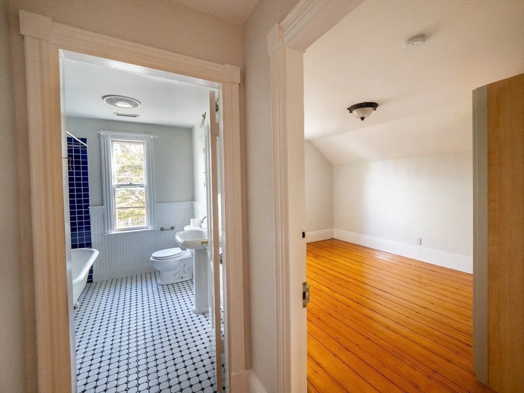 12 Adella Pl, Allston