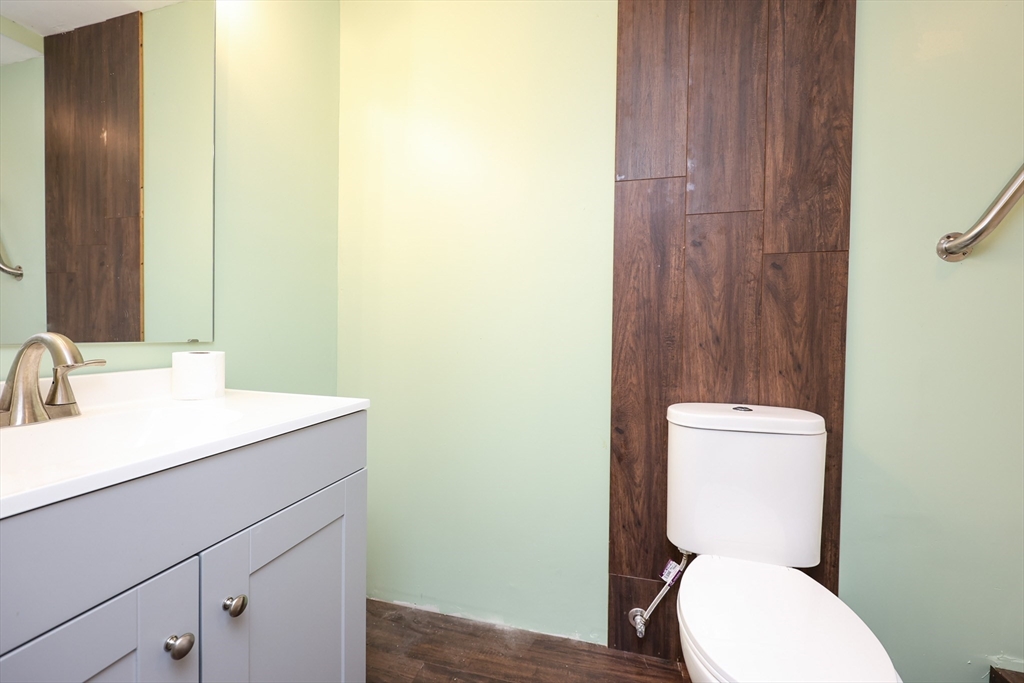 55 Glenrose Ave, Braintree