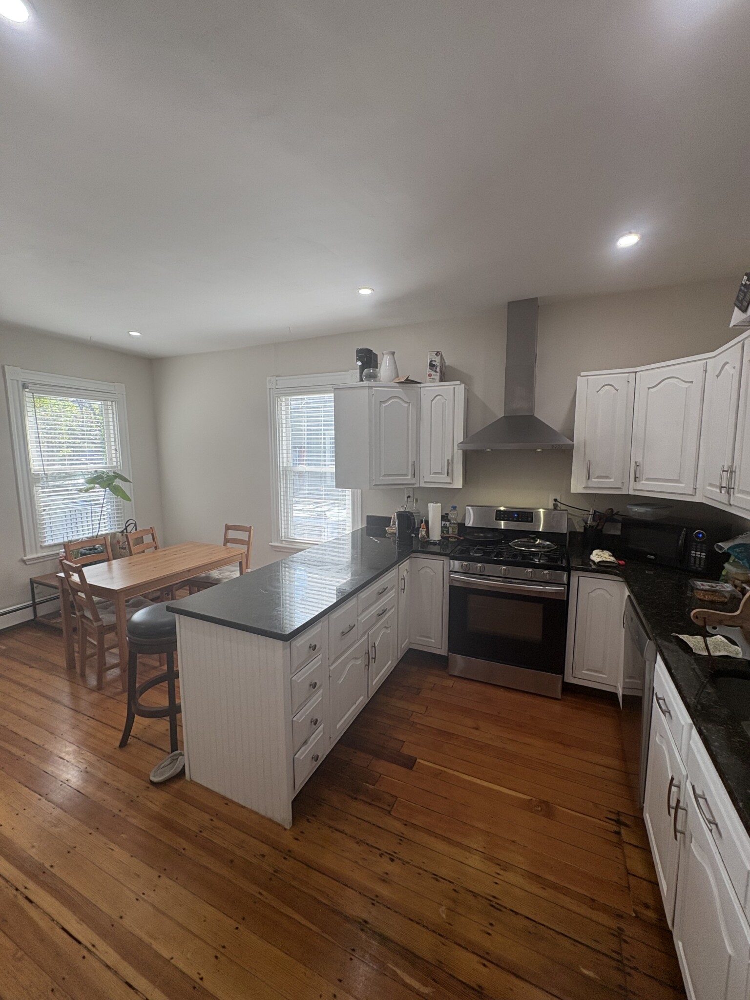 368 Washington St, The Port