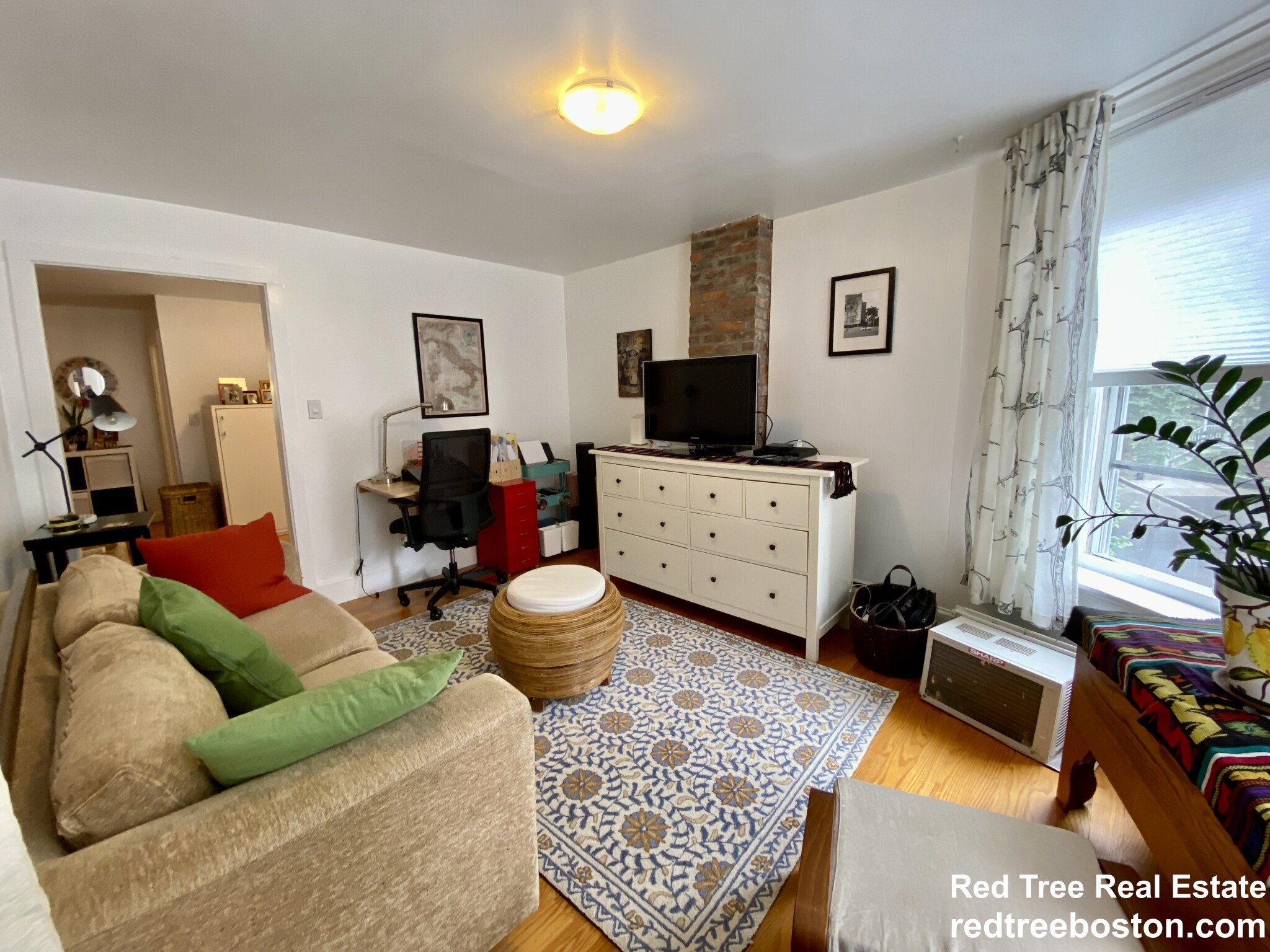 17 Perry St, Brookline Village