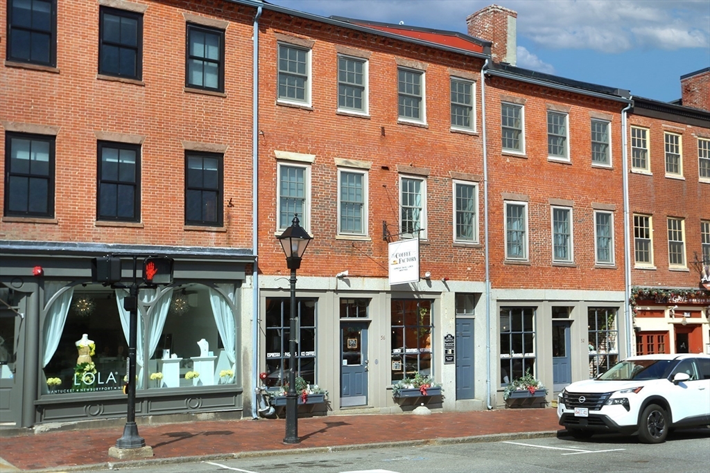 54 State, Newburyport