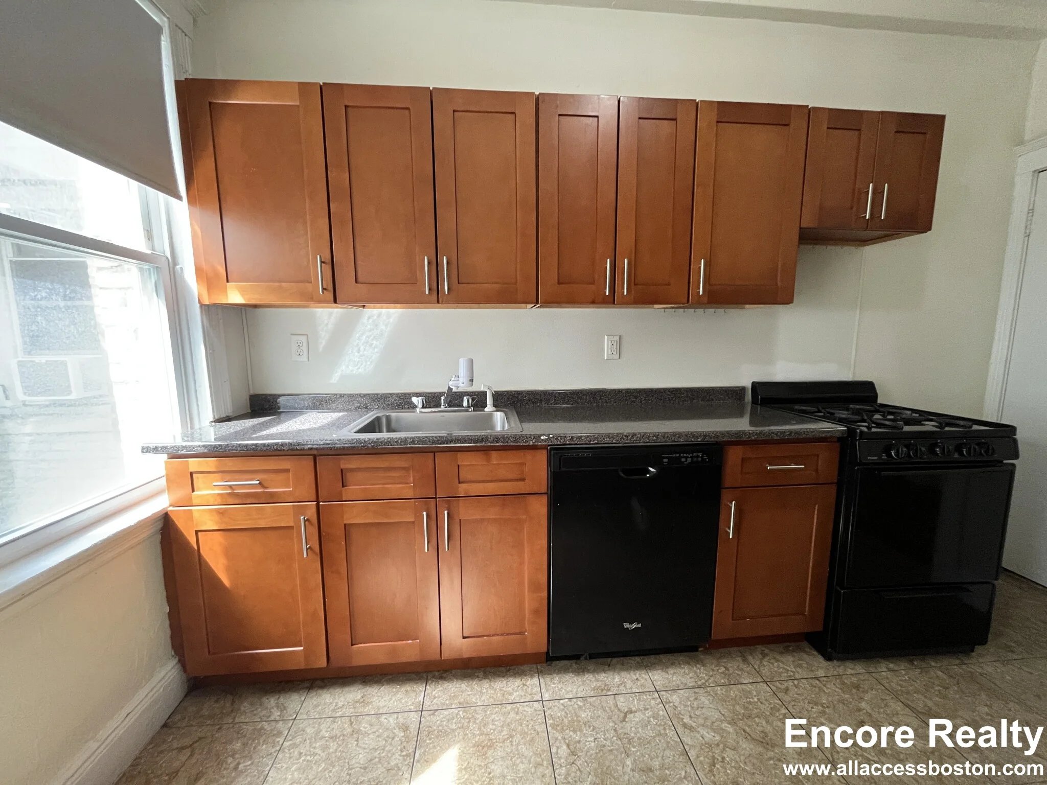 1628 Commonwealth Ave, Brighton