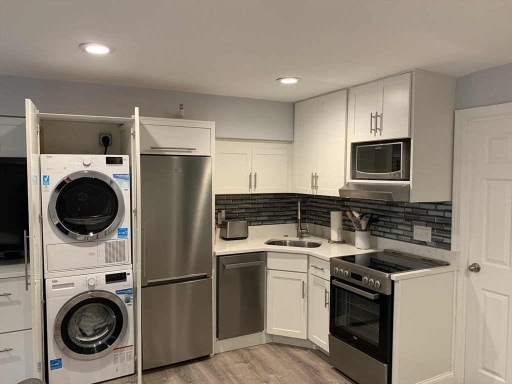 122 Beacon St, Back Bay