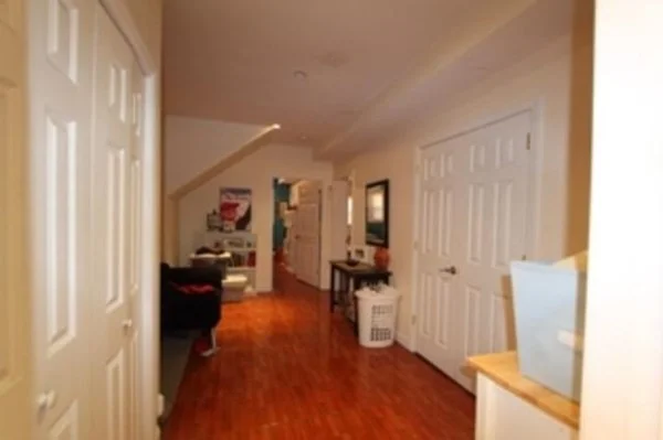 529 Newbury St, Fenway