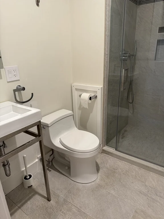 82 Lancaster Rd, Corey Hill