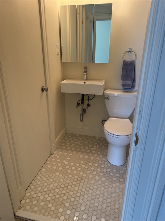 19 Harvard Ave, Brookline