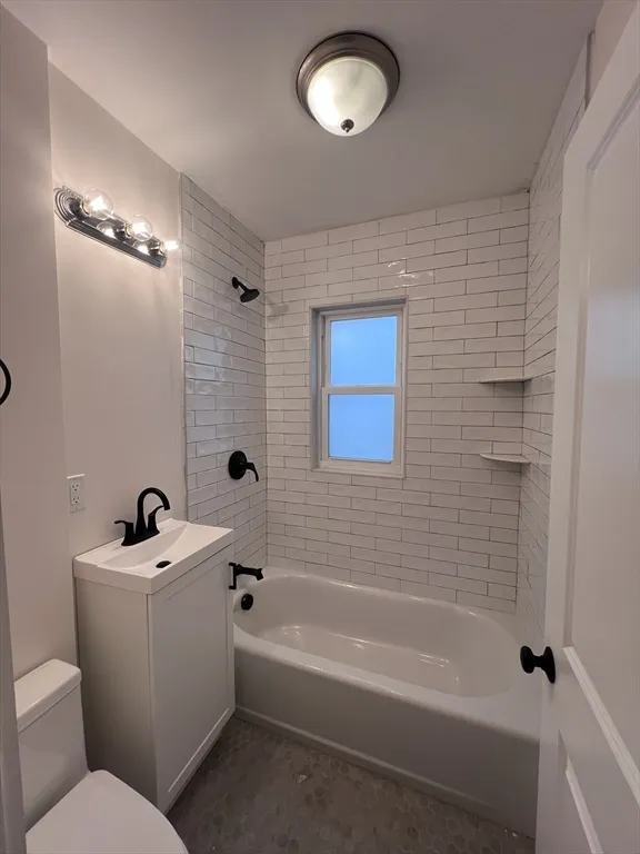 69 Jaques, Somerville