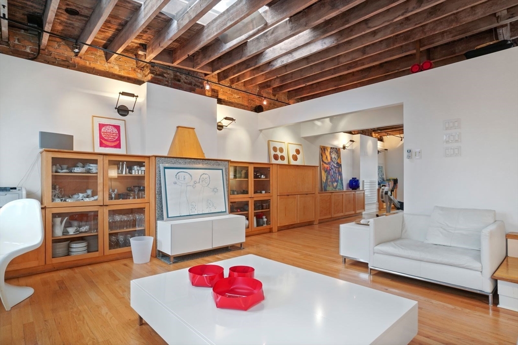 90 Appleton, South End