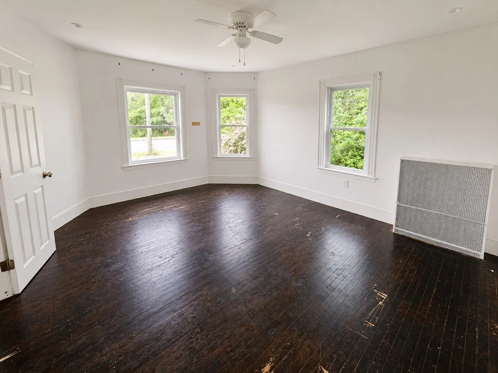 294 Plymouth St, Bridgewater