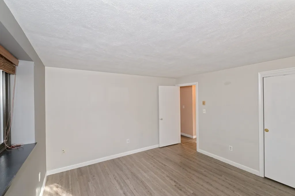 1325 Worcester Rd, Framingham