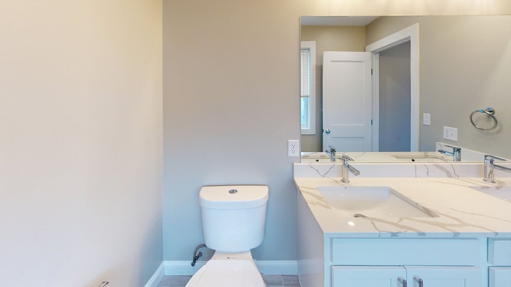 329 Shirley, Winthrop