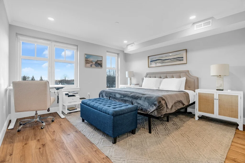 1721 Centre St, West Roxbury