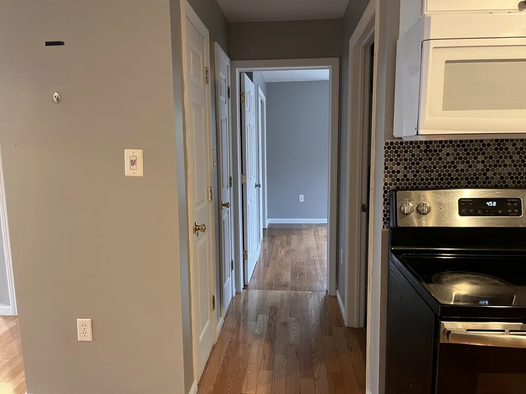 242 Park Ave, Revere