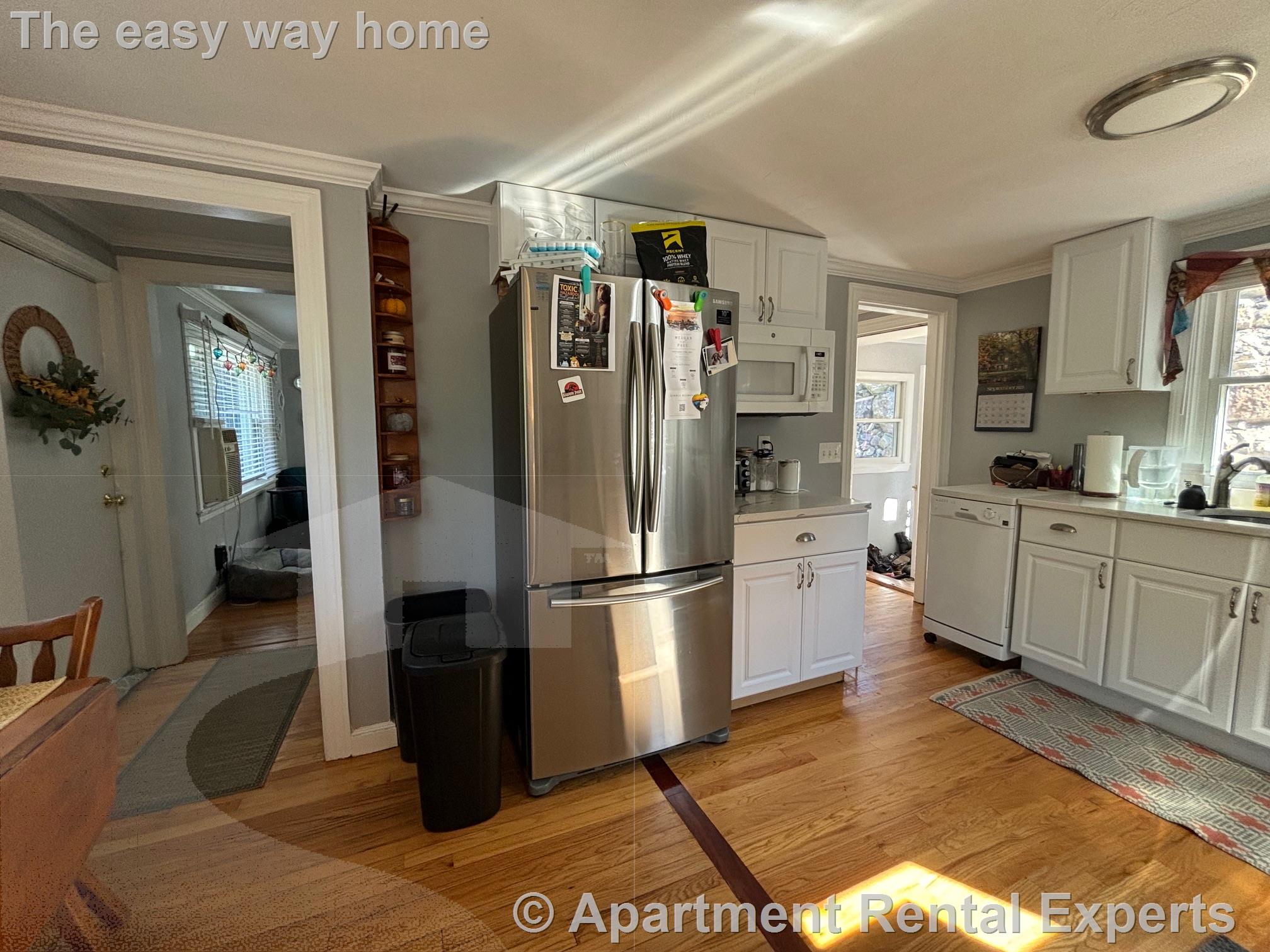 768 Main St, Wakefield