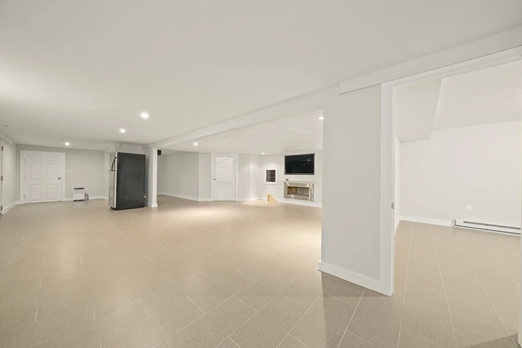 114 Main St, Norwell