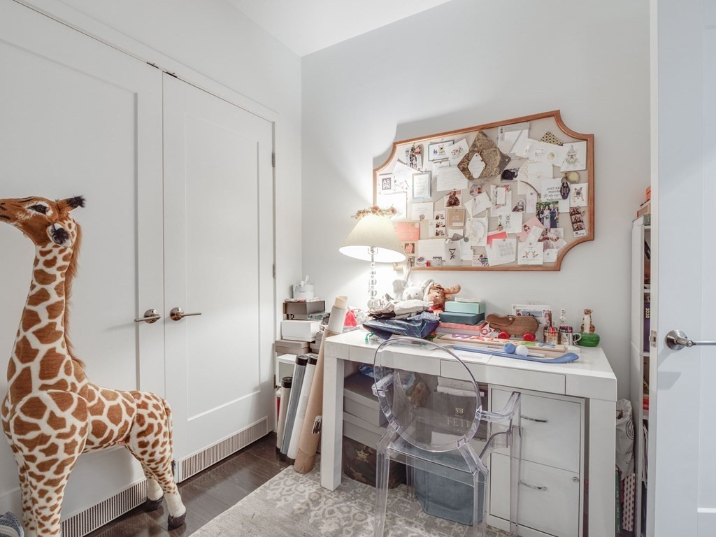 2 West 6th St, South Boston