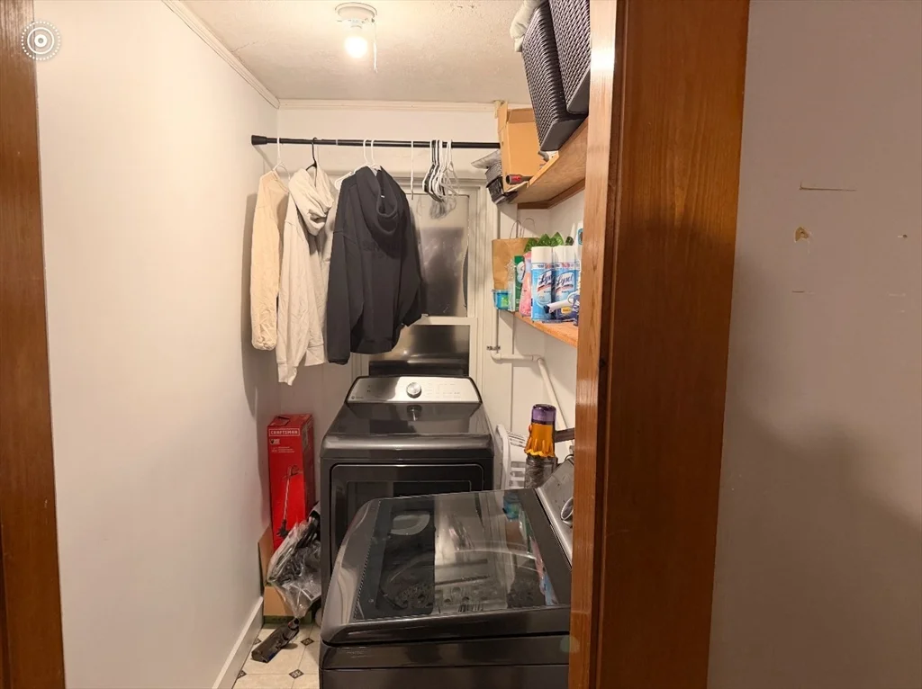 3 Orchard St, Millbury Junction