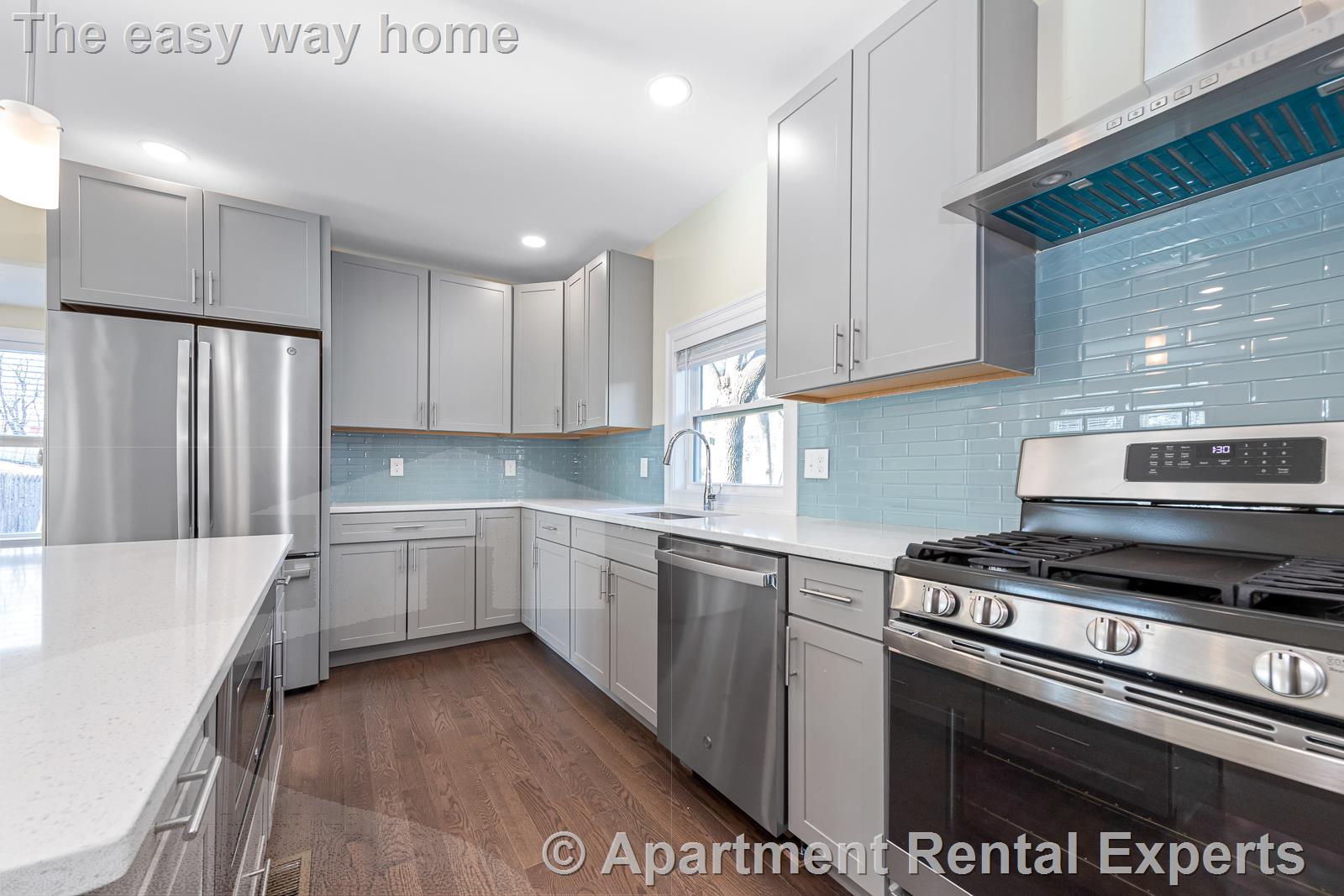 232 Fulton St, Medford Square