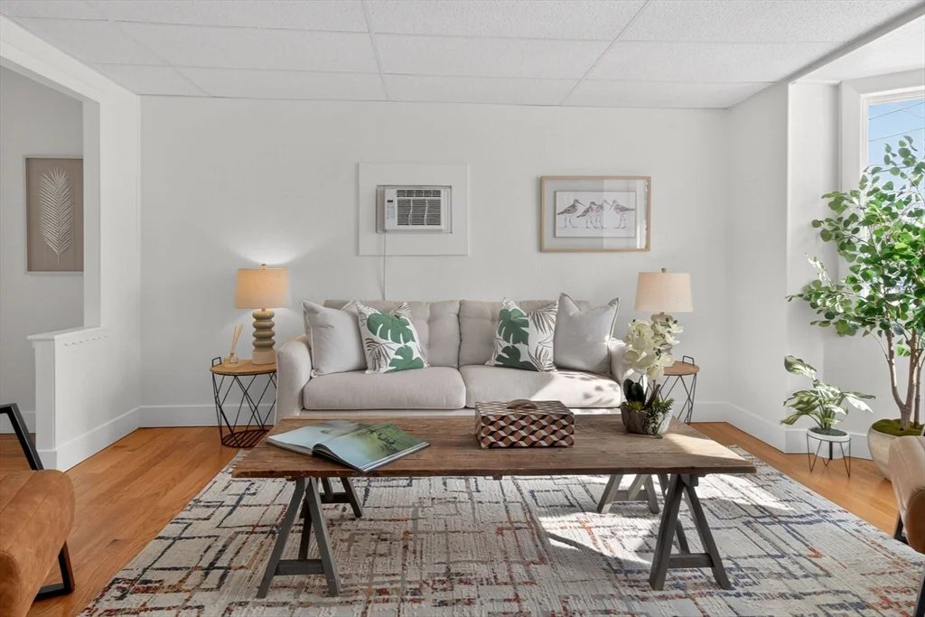 41 Prescott St, Everett