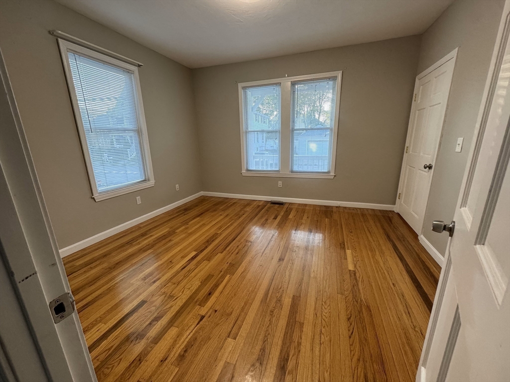 49 Paradise Rd, Swampscott