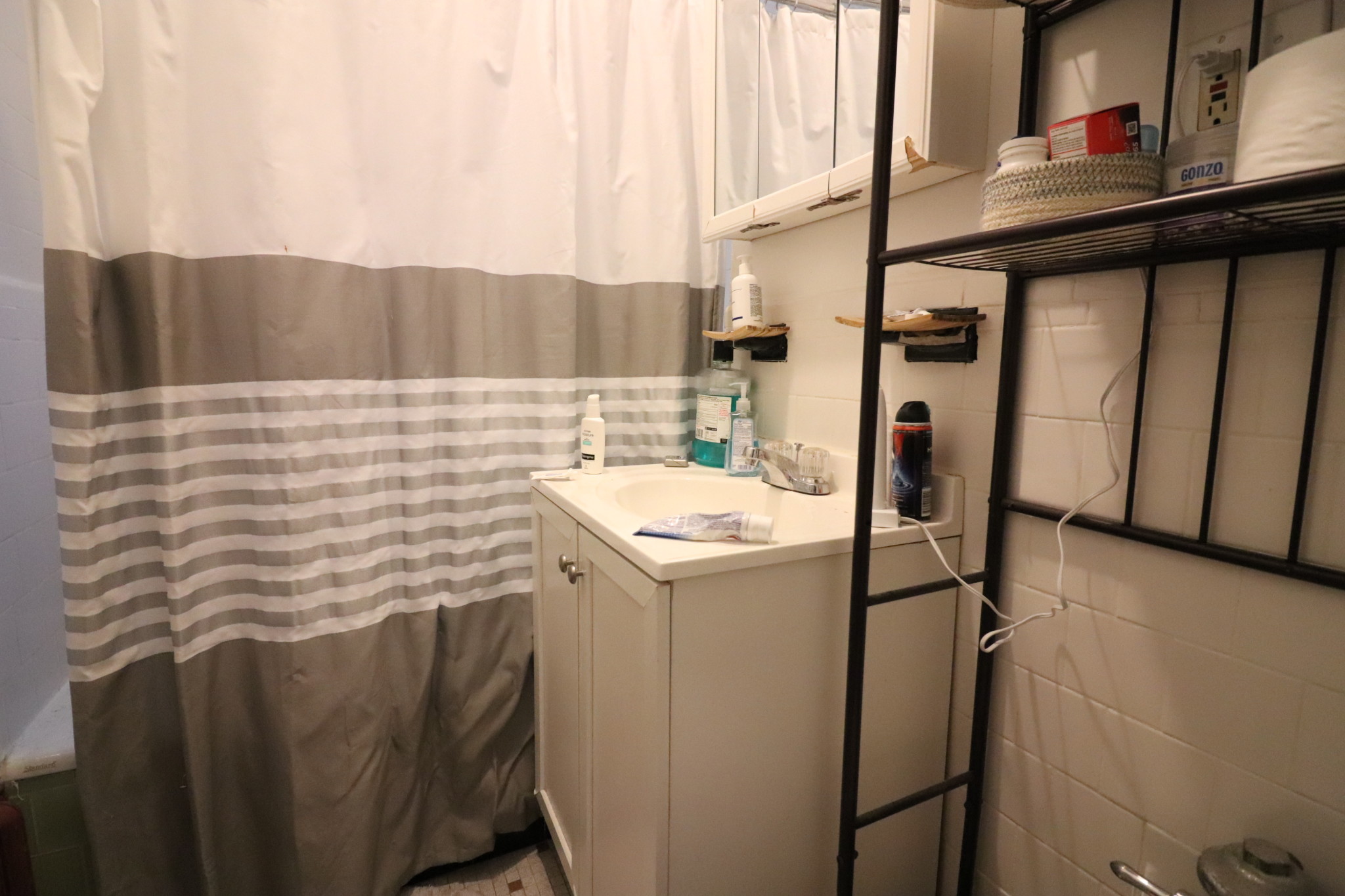 2003 Commonwealth Ave, Brighton