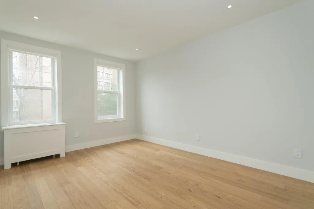 286 Chestnut Hill Ave, Brighton