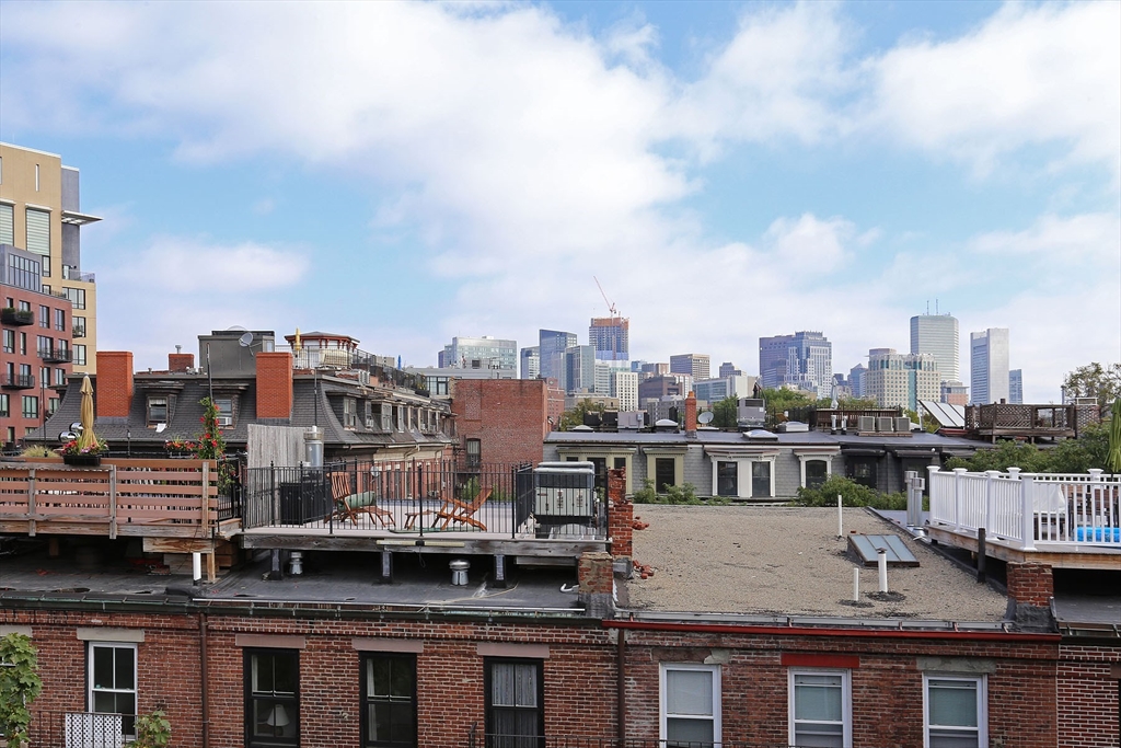 25 Hanson St, South End