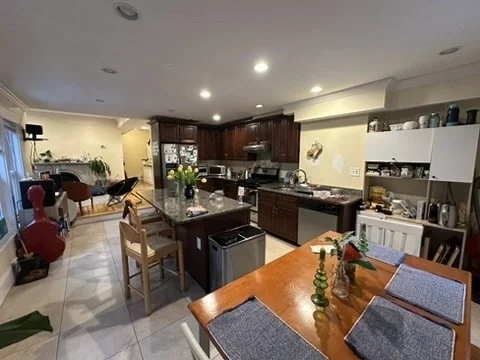 27 Essex St, The Port