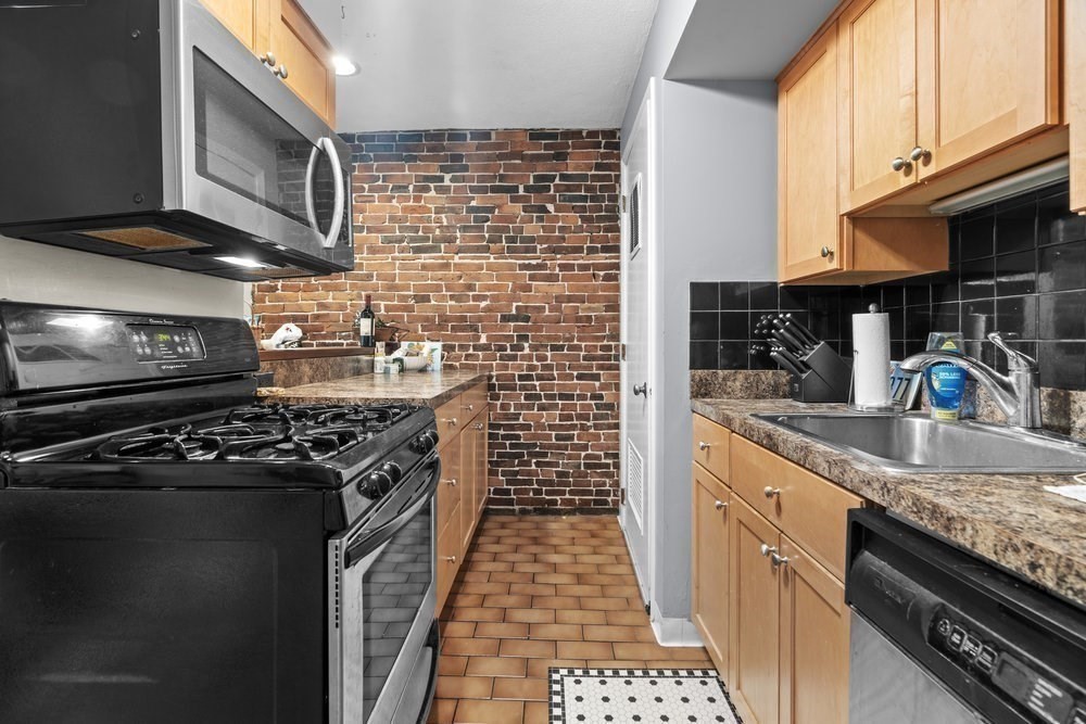 19 Milford St, South End