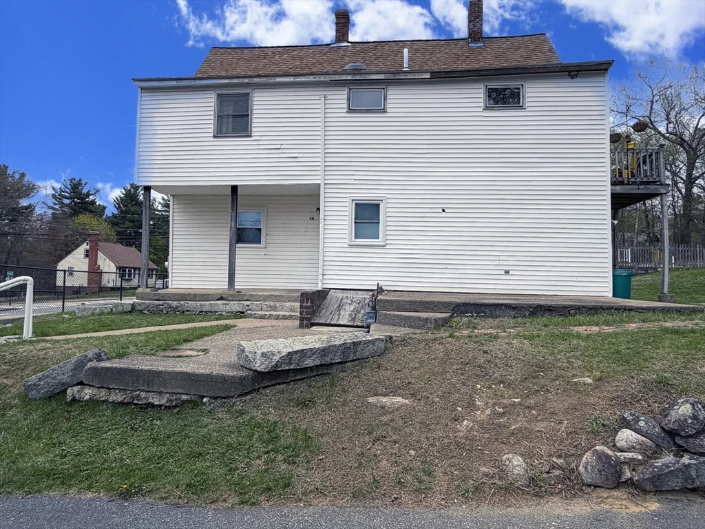 79 N Main St, North Bellingham