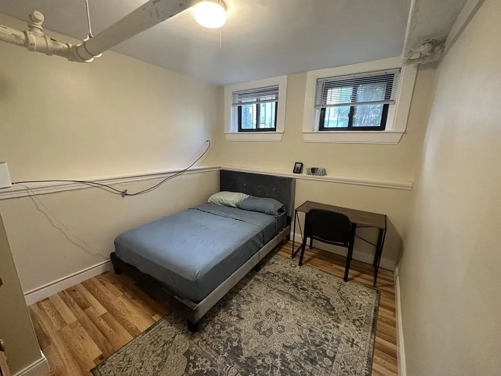 39 Glenville Ave, Allston