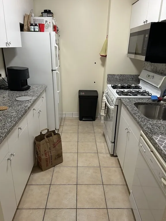 77 Pond Ave, Brookline Village