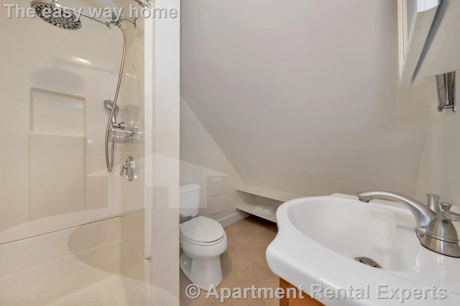 5 Murdock Ter, Brighton