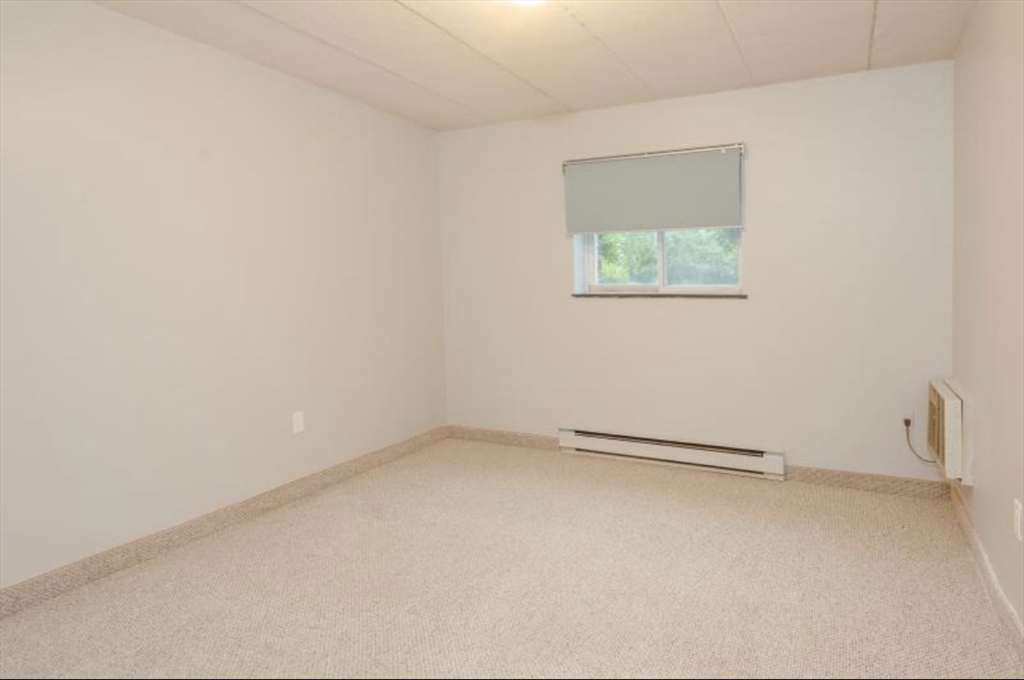 179 Presidents Ln, Quincy