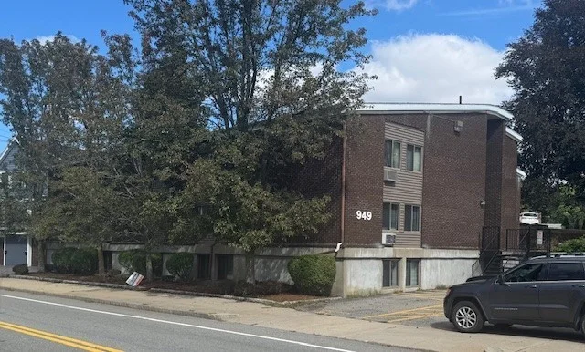 949 Main St, Woburn