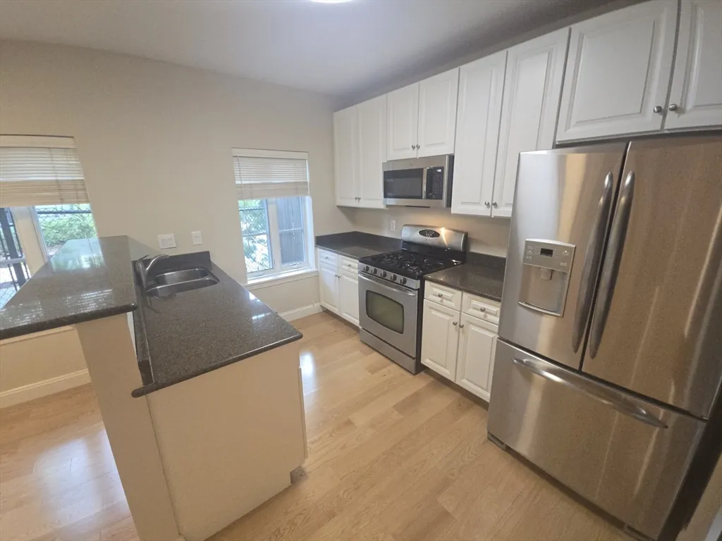 312 Rindge Ave, North Cambridge