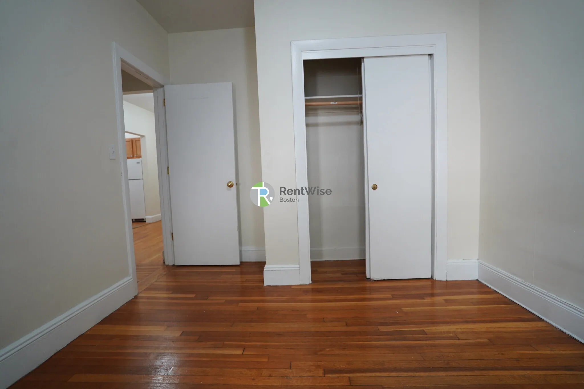 33 Lancaster Ter, Corey Hill